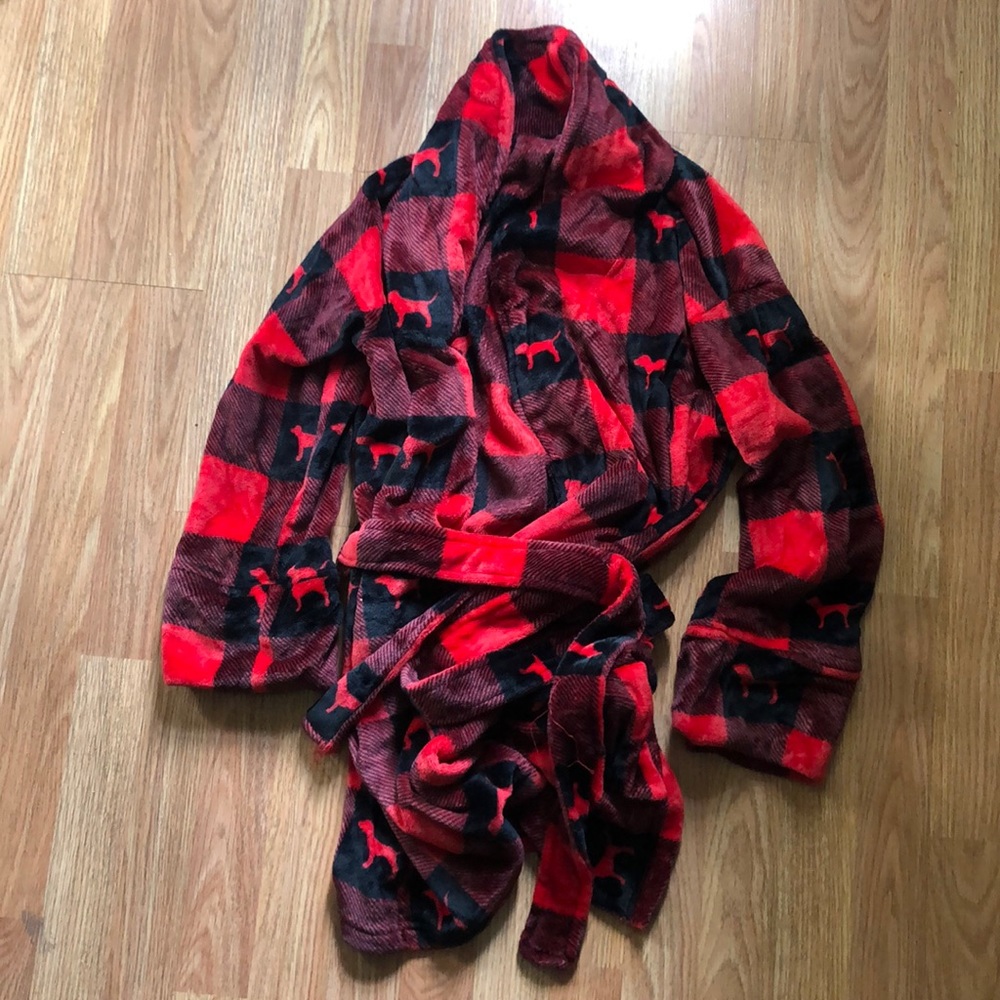 Victoria’s Secret Pink robe